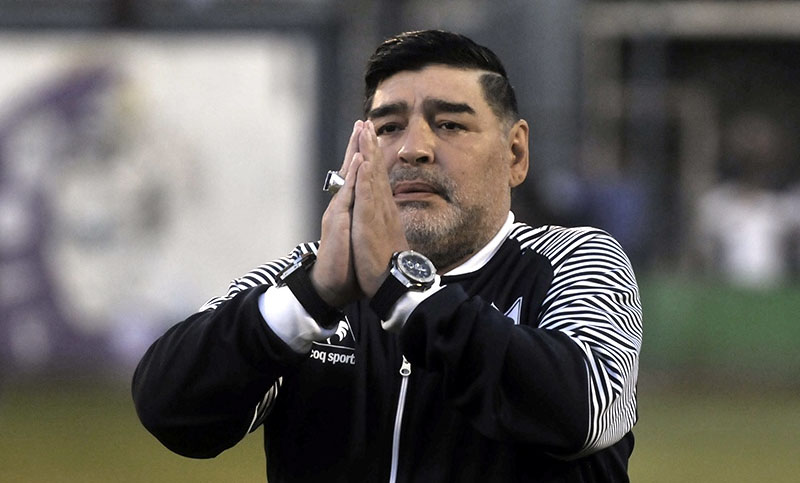 Médica dijo que nadie pidió una internación domiciliaria para Maradona y apuntó a Luque y Cosachov