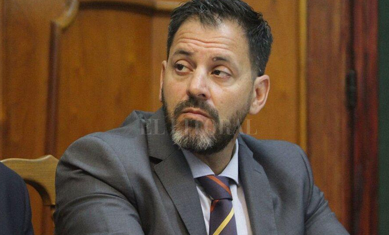 Apelan la decisión del juez Mingarini que liberó a un acusado de abuso porque usó un preservativo
