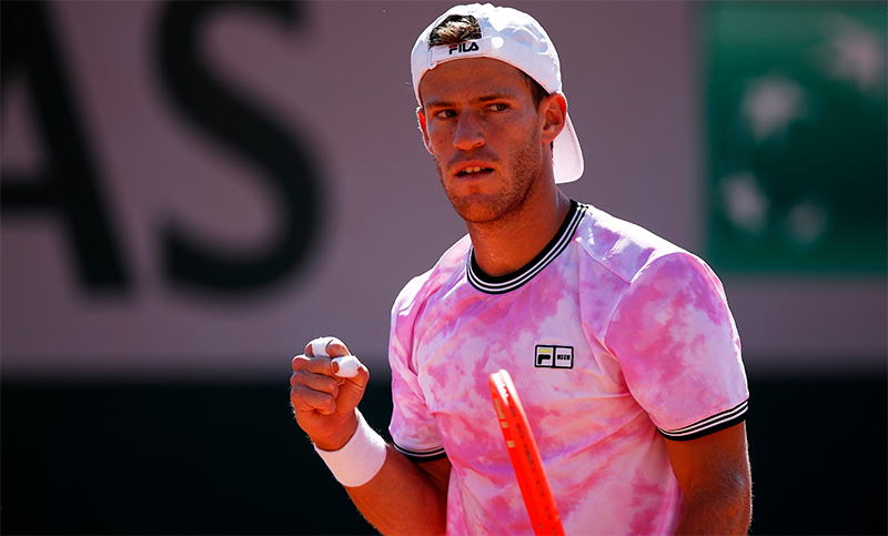 El «Peque» Schwartzman avanza a la tercera ronda de Roland Garros sin sobresaltos