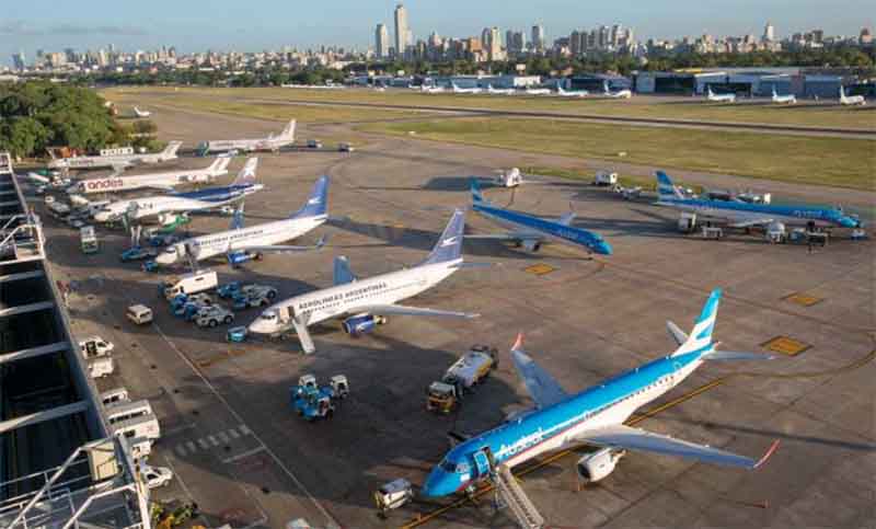 Reducen vuelos con Europa y suspenden destinos para evitar ingreso de nuevas cepas