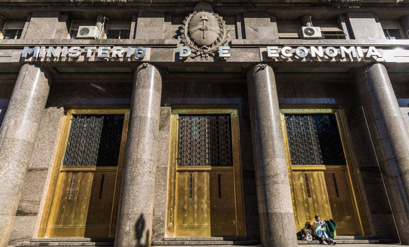 El déficit fiscal del primer semestre superó los $500.000 millones