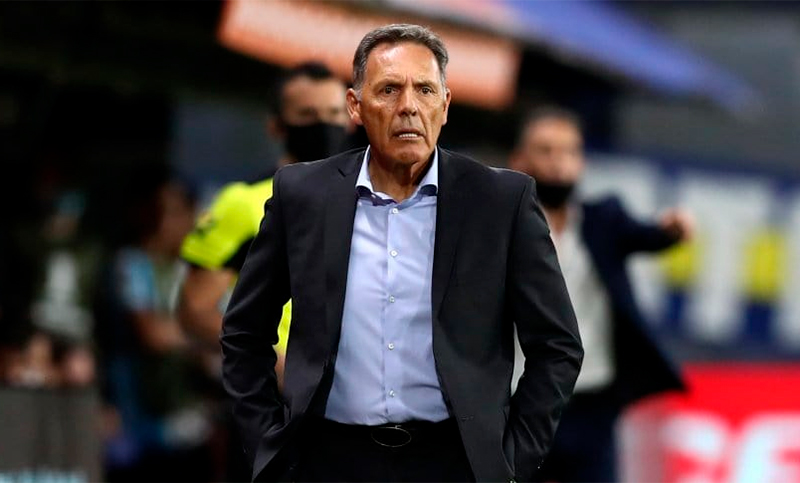 Boca y Racing arrancan hoy el semestre copero contra rivales brasileños