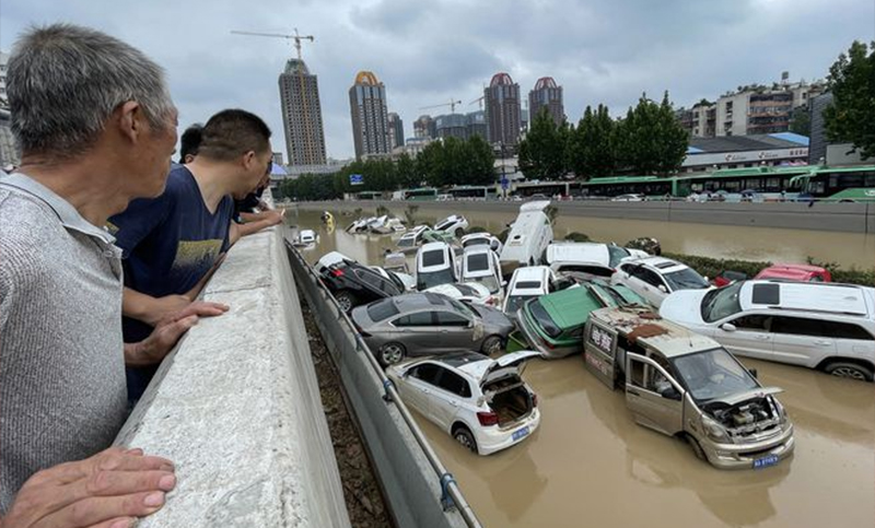 Unos 33 fallecidos, 8 desaparecidos y más de 370.000 evacuados por las inundaciones en China