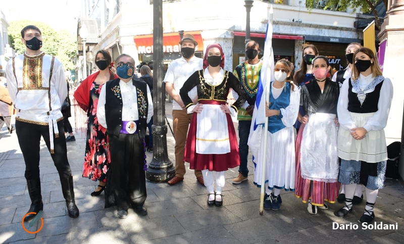 Rosario se prepara y empieza a palpitar la Fiesta de las Colectividades