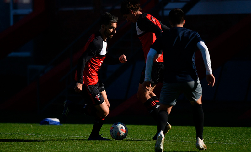 Newell’s se lo dio vuelta a San Lorenzo con dos goles de Nacho Scocco
