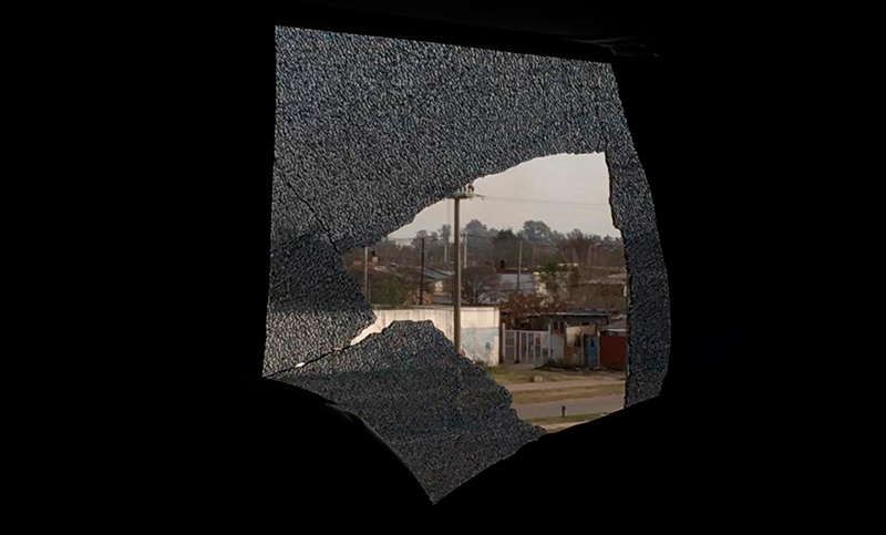 Los juveniles de Estudiantes sufrieron un ataque a piedrazos en Rosario