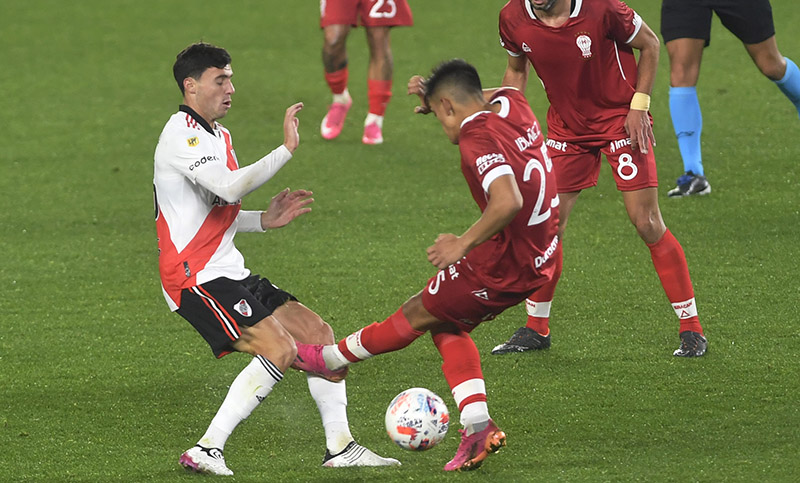 River rescató un empate ante Huracán, en la previa del Súperclásico