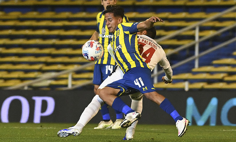 Central reaccionó en el final pero no le alcanzó y cayó ante Independiente