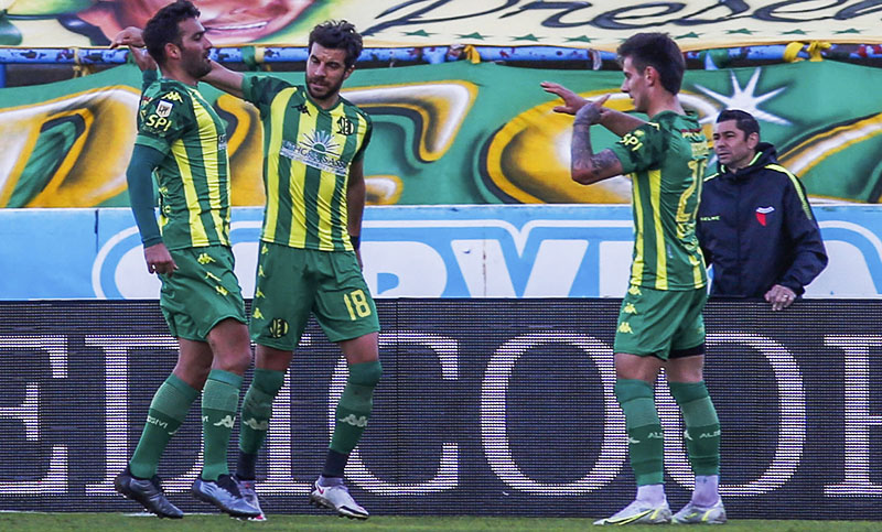 Aldosivi venció a Colón y se ubica en los puestos de vanguardia de la Liga
