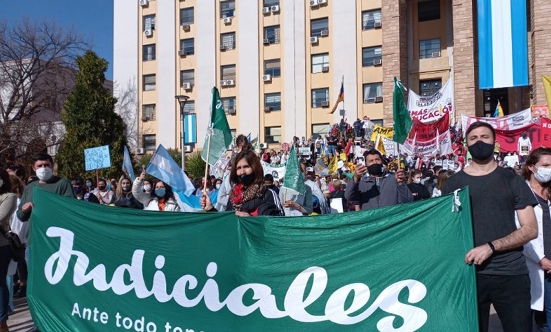 Judiciales exigen un inmediato aumento salarial del 25%