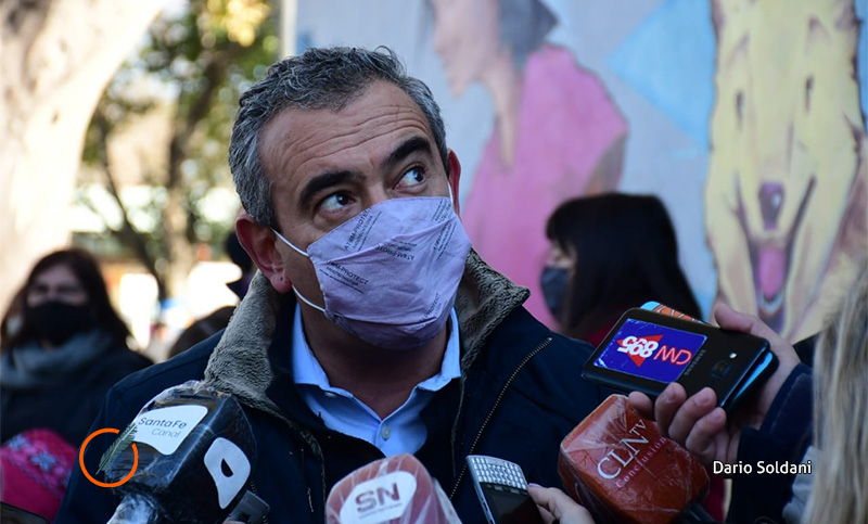 El Intendente le bajó el pulgar a la obligatoriedad de mamparas antivandálicas en los taxis