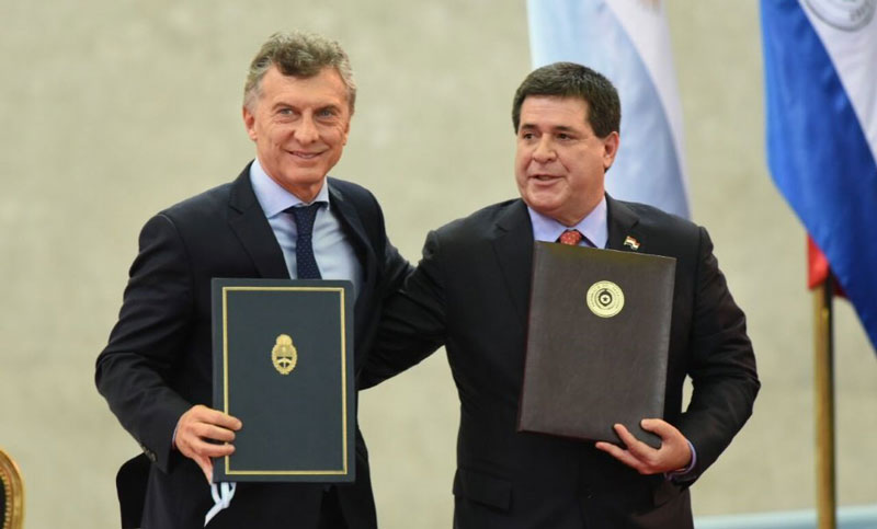Paraguay: la oposición al gobierno presentó denuncia contra Macri y Cartes por Yaciretá