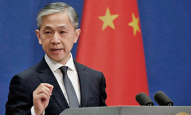 China afirma que Afganistán abre «una nueva página» tras retirada de EEUU