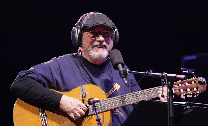 Silvio Rodríguez presenta el inédito «Acerca de los padres»