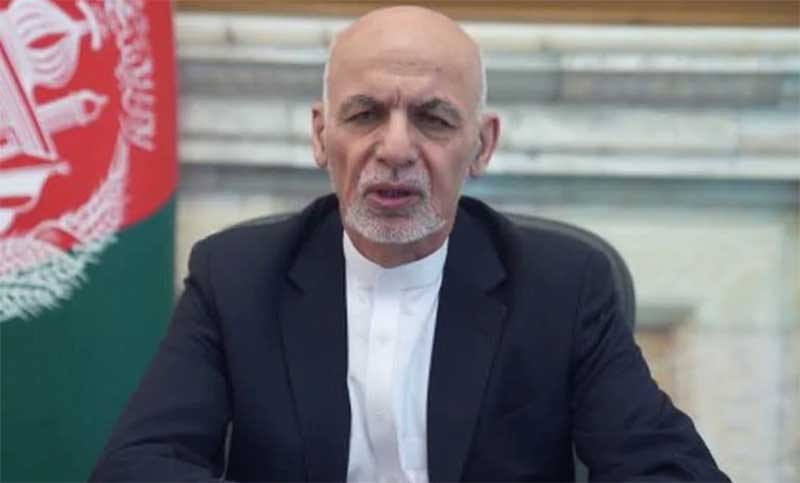 Presidente afgano promete «removilizar» al Ejército para frenar avance de los talibanes