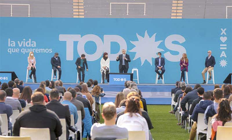 Plenario del Frente de Todos en La Plata: “Hay otra vida, está ahí nomás”