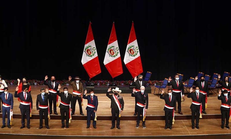Castillo va por el voto de confianza del Congreso peruano