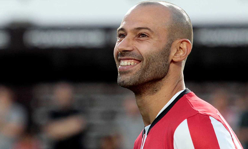 Mascherano podría ser el próximo DT de Racing