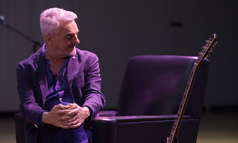 Rubén Goldín se presenta en el Galpón 11 con su nuevo show “Mis canciones y yo”