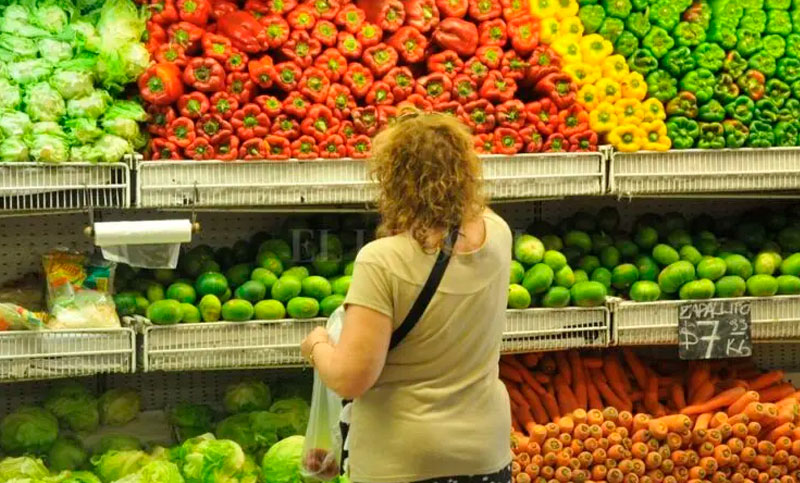 El consumidor pagó casi seis veces de lo que cobró el productor