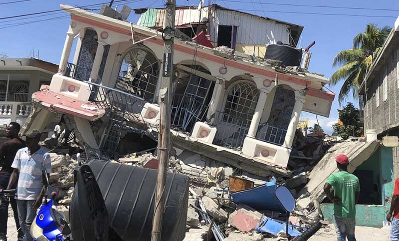Aumentó a 1.297 la cifra de muertos por el sismo de Haití