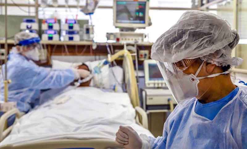 La variante Delta tiene el doble de riesgo de hospitalización