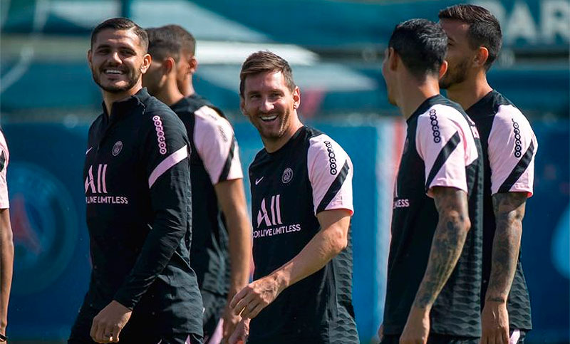 Messi se llevó todas las miradas del público durante la práctica del PSG