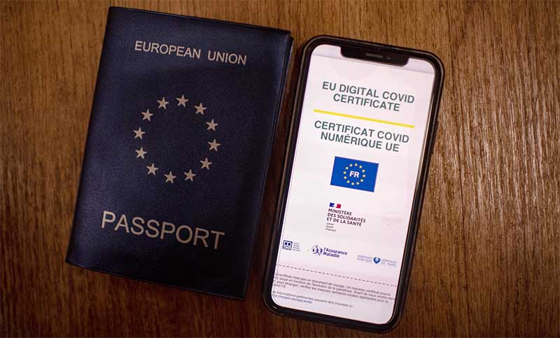 Pase sanitario: un debate que crece en Europa y se extiende en el mundo