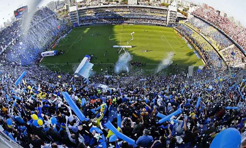 Lammens: «A fines de septiembre vuelve el público a las canchas de fútbol»