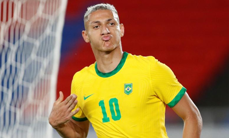 Brasil no contará con sus jugadores de la Premier League y ya suma 10 bajas