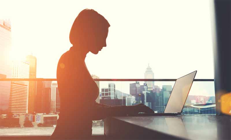 Comercio electrónico, futuro del trabajo y su impacto en las mujeres