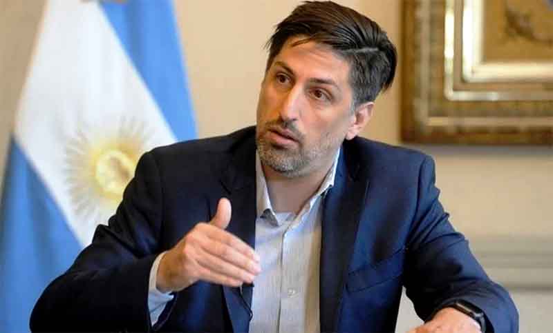 Trotta: «El compromiso es que el salario docente esté por arriba de la inflación»