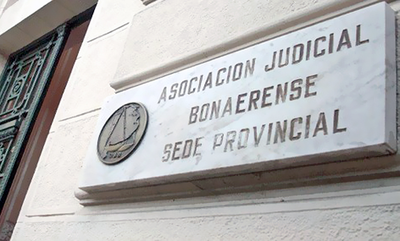 Judiciales bonaerenses aceptaron un aumento acumulado de 45,5 por ciento