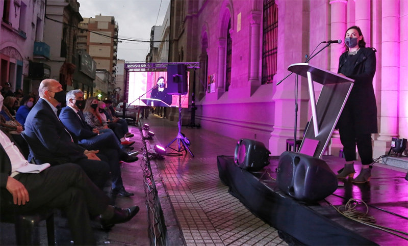 Crearán el primer Laboratorio Documental Patrimonial de Santa Fe