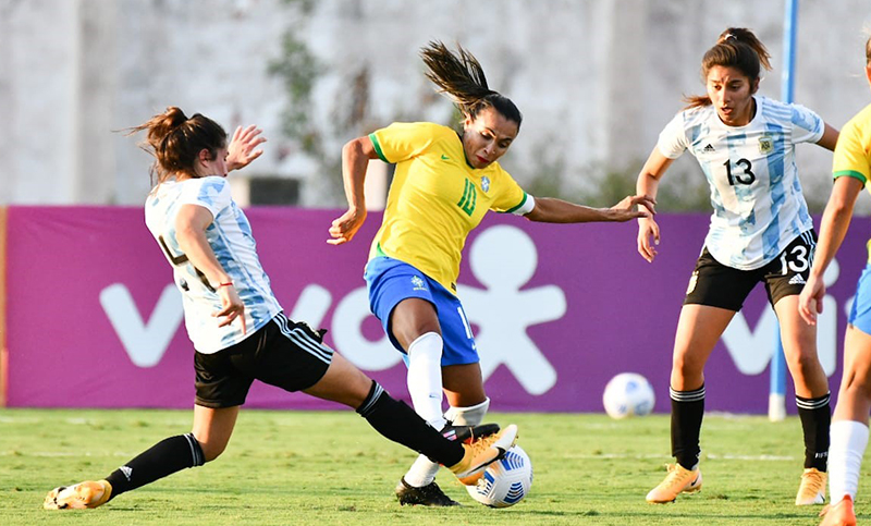 Argentina perdió ante Brasil en un amistoso