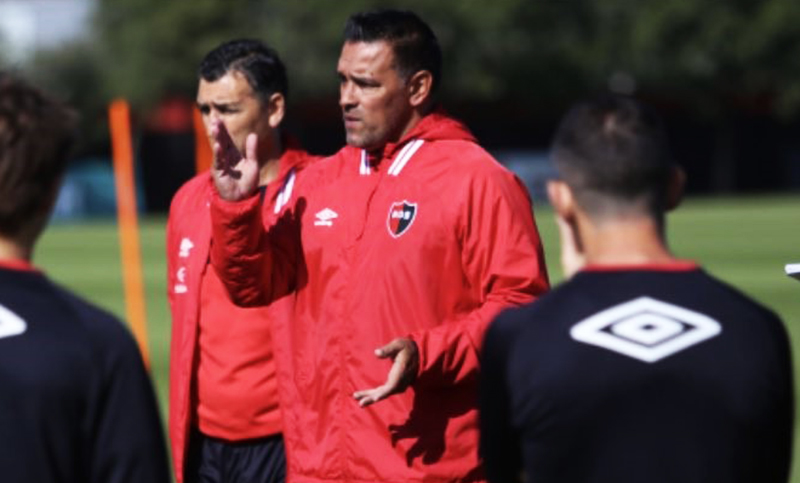 Gamboa analiza variantes para enfrentar al Tomba