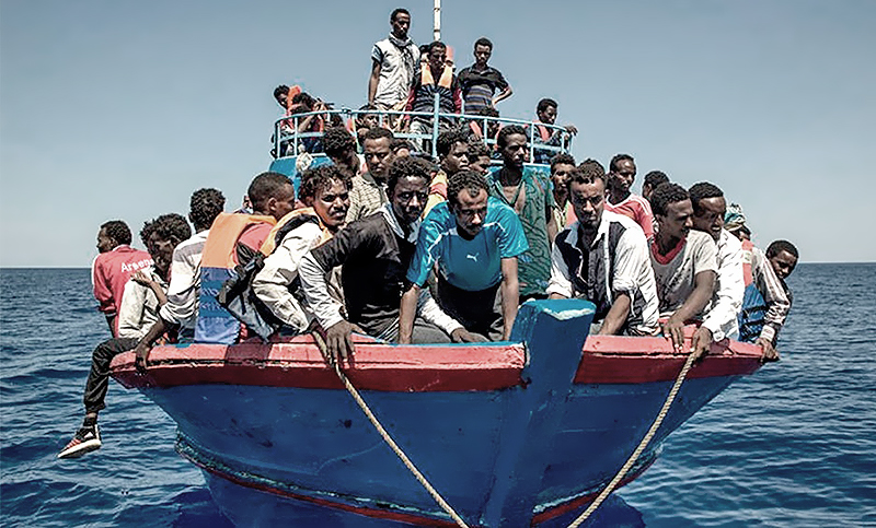 Tensión entre el Reino Unido y Francia por el cruce de inmigrantes en el Canal de la Mancha