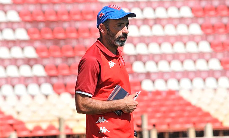 Azconzábal se fue de Unión, Madelón de Platense y ya son 8 en 12 fechas