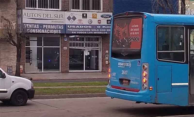Otra balacera en zona sur: al menos seis disparos a una concesionaria