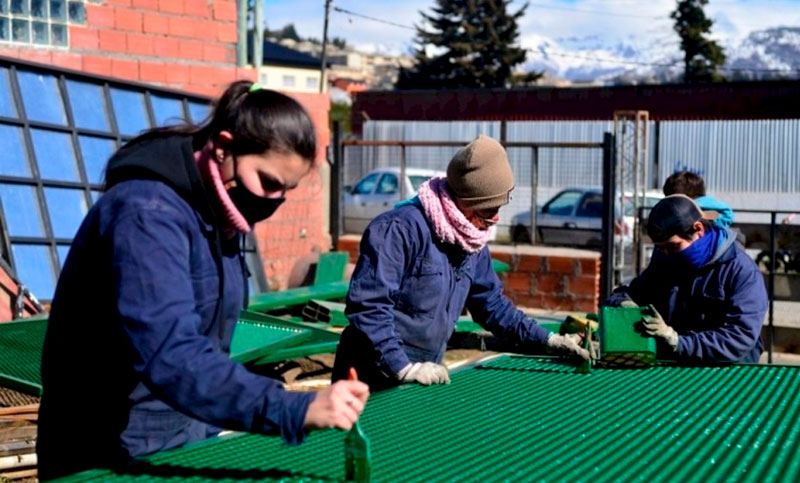 El Gobierno impulsa un programa para asistir a empresas recuperadas por $500 millones