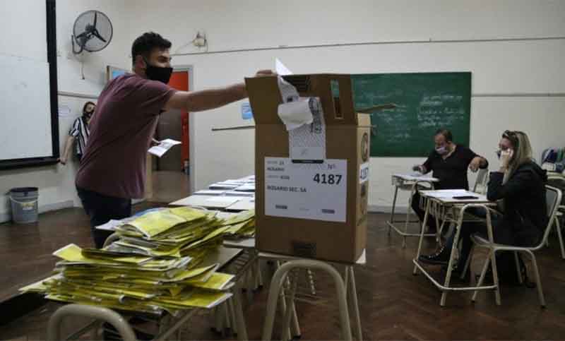 Con mecanismos inéditos y protocolos anticovid, se inicia el escrutinio definitivo de las PASO