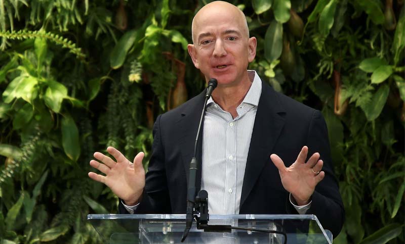 La fundación de Bezos prometió u$s 1.000 millones para proteger la naturaleza y los pueblos indígenas