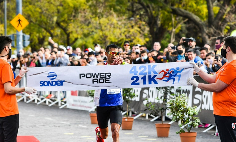 Rosario fue escenario de una nueva Maratón de la Bandera