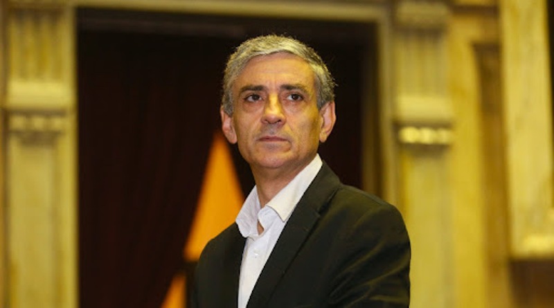 Diputado presenta un proyecto que establece nacionalizar los depósitos bancarios