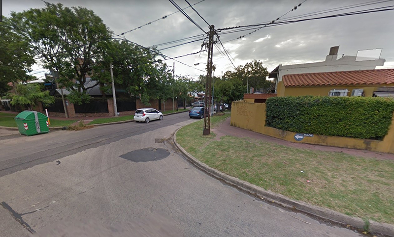 Un ciclista murió tras un choque en zona norte