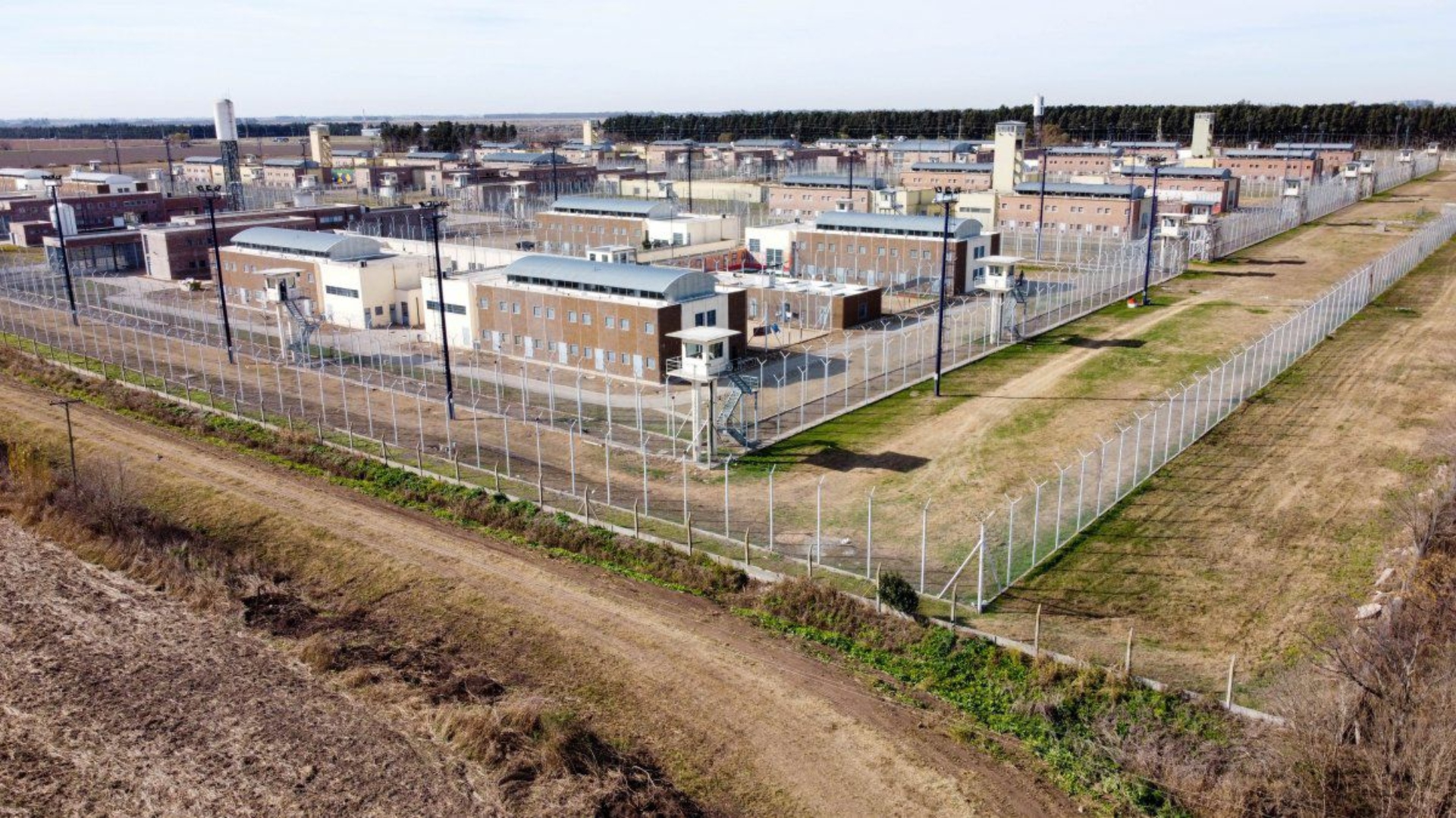 Tras la escandalosa fuga, la provincia construirá un nuevo cerco de seguridad para la cárcel de Piñero
