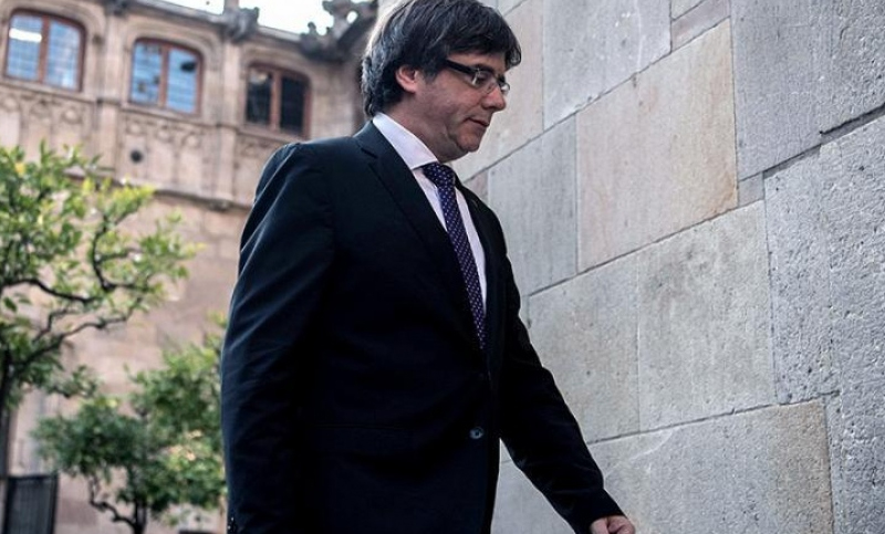 Puigdemont encarcelado y liberado, pero deberá quedarse en Cerdeña a la espera de su posible extradición