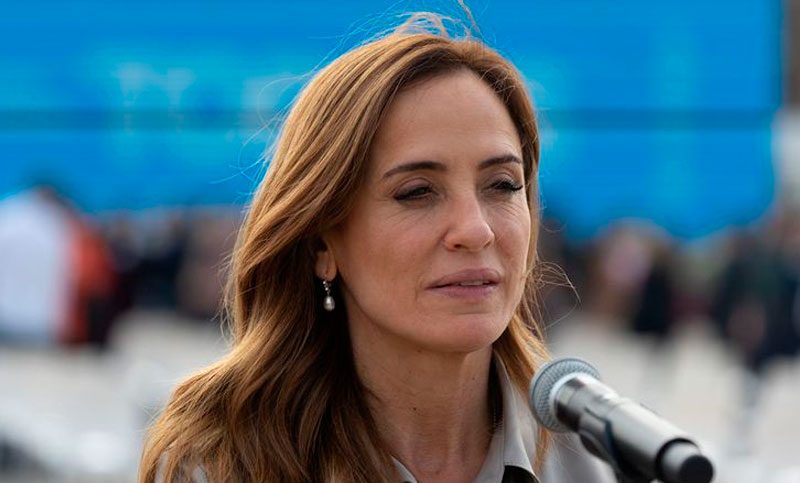 Tolosa Paz consideró que el oficialismo «debe tener humildad para dar respuestas diferentes»