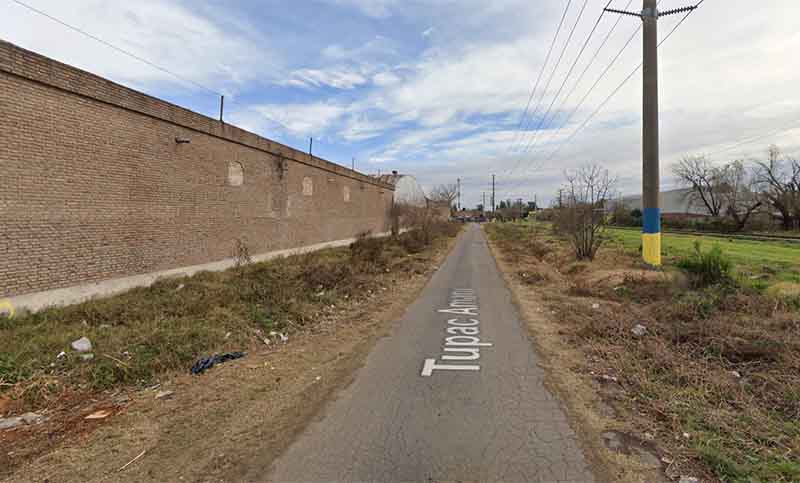 Encontraron el cuerpo sin vida de un hombre en un descampado e investigan qué le ocurrió