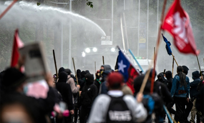 Fuertes reclamos en Chile por la muerte de una mujer durante una manifestación indígena